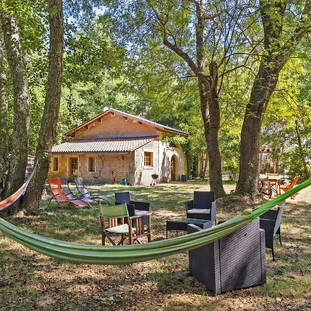 Maison De De La Cascade Casa vacanze Lesparre-Médoc